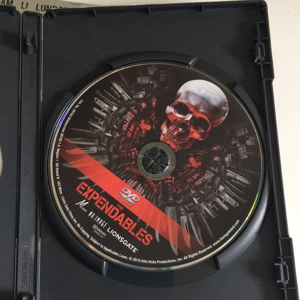 Expendables dvd action 2010 rated R - Picture 5 of 7